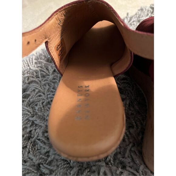 NWOB Barneys New York Suede Platform Wedge Sandal - Picture 6 of 10